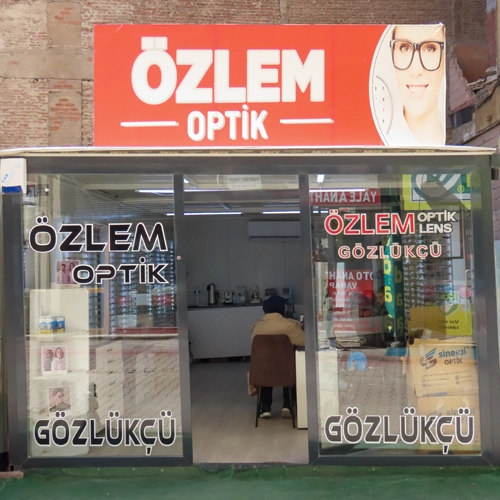 Özlem Optik Tecrübesi